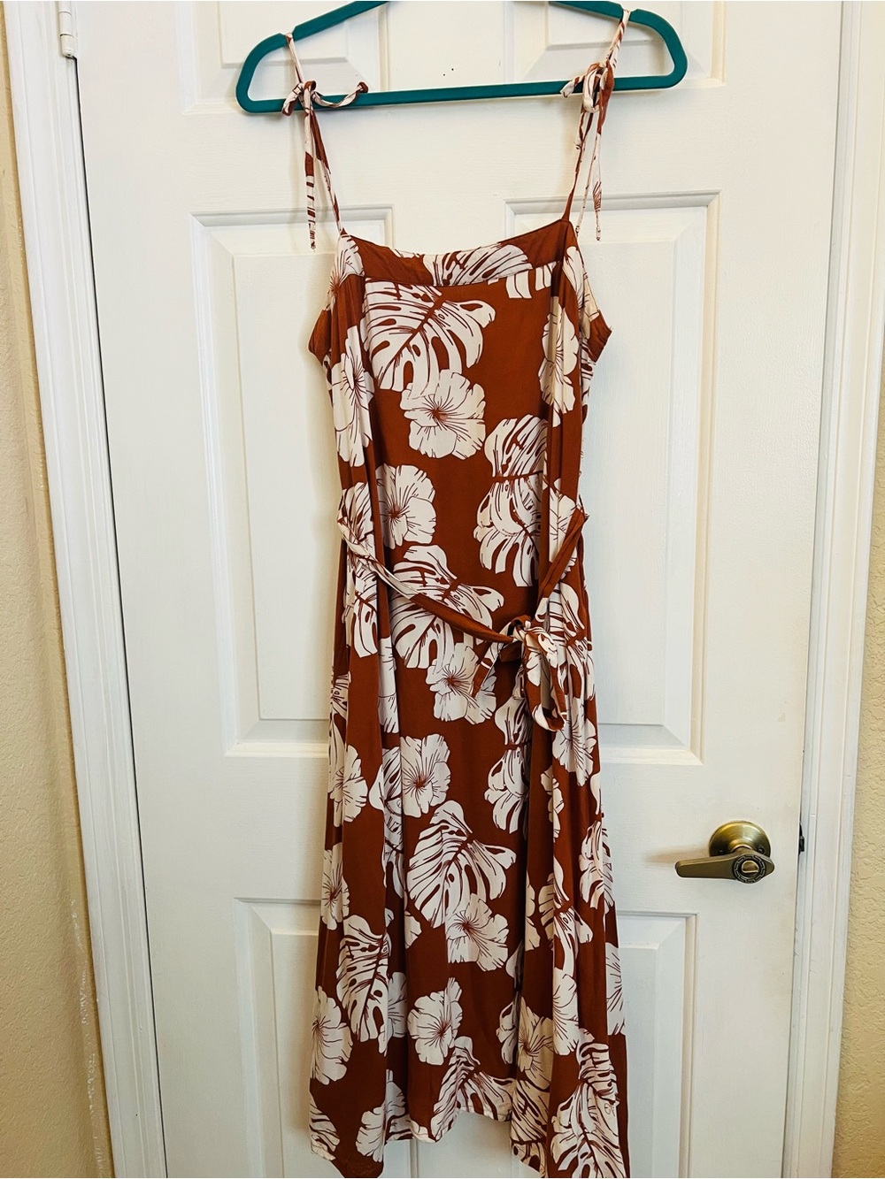Roxy Tie-Shoulder Maxi Dress